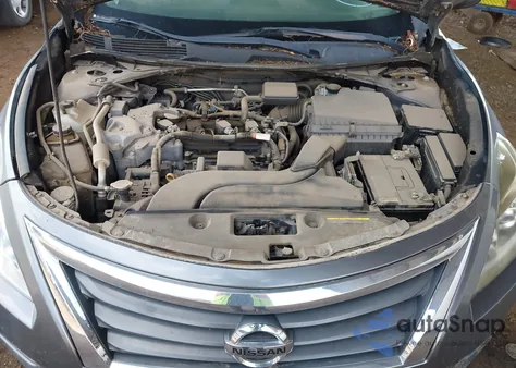 2015 Nissan Altima 2.5 из США, поврежденный, VIN 1N4AL3AP2FC178062